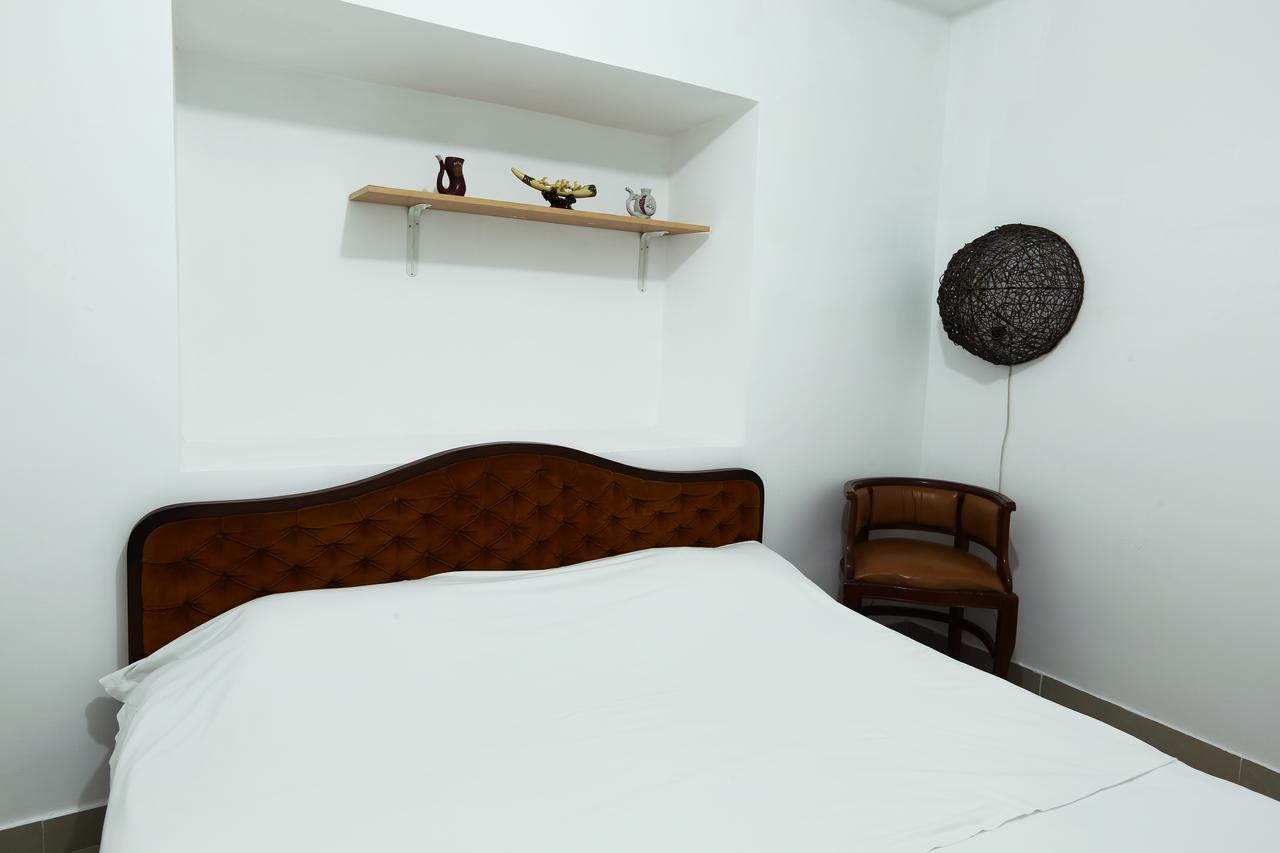 Byron Hostel Ереван Екстериор снимка