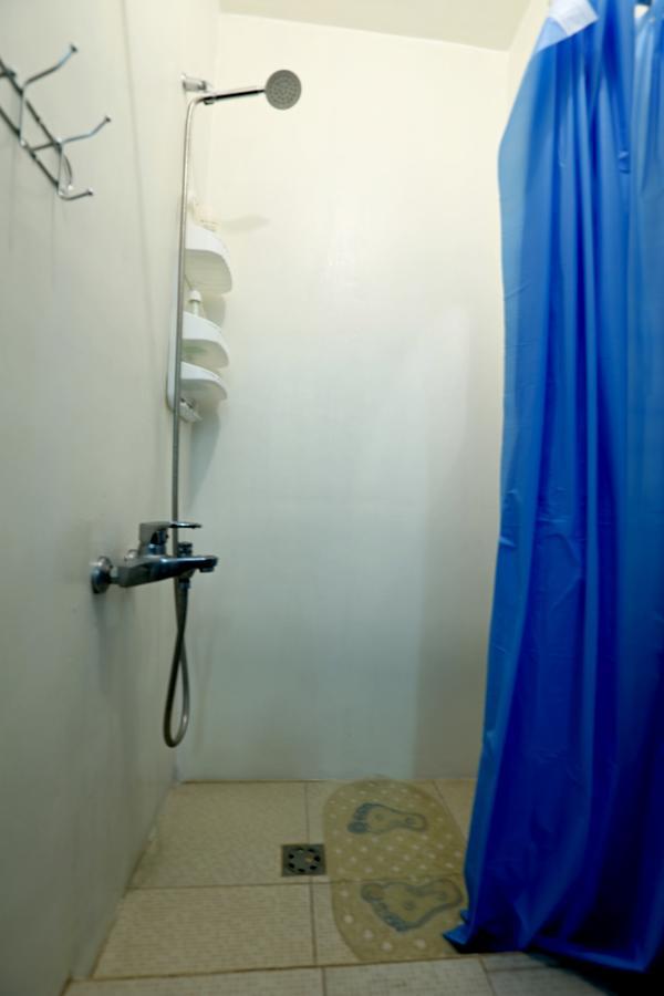 Byron Hostel Ереван Екстериор снимка